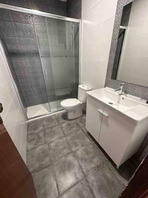 Spacious 2 Bedroom W/ Own Pool 5 Minutes Walk To Beach กัมโปอามอร์ ภายนอก รูปภาพ